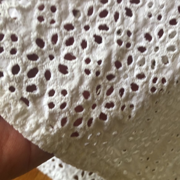 White Eyelet oversized over blouse/ jacket One Size - Picture 8 of 10